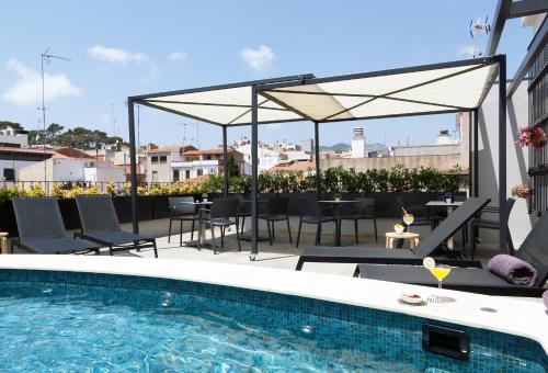 . Vila Arenys Hotel