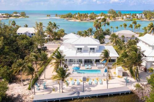 Caribe Sun – khách sạn tại Rum Point