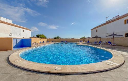 Nice Home In Torrevieja With Ethernet Internet