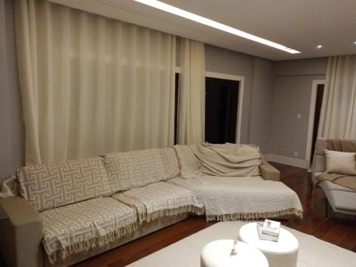 ED VOLPI Apartamento mobiliado com 4 suítes, em Belém, Pará