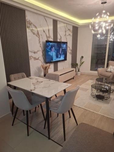 Sky City Luxury Panoramic 29th Floor Views, Skopje (fotografie 8)