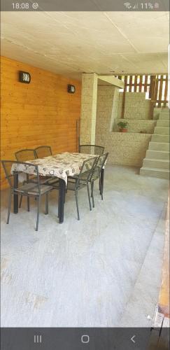 Mirni kutak in 維利卡柏