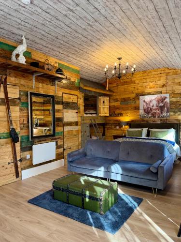 Willow Court Farm-Studio North & Petting Farm, 8 mins from Legoland & Windsor, 15 mins from Lapland UK, Windsor