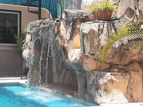 Kilátás, Le Petit Oasis a few steps from the Beach in Paraíso