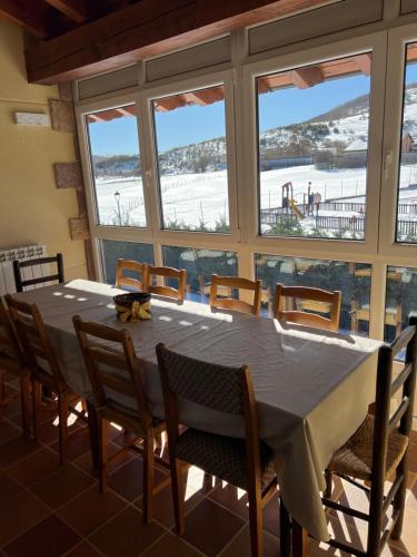 Létesítmények, Casa rural LLOSA Planta PRIMERA y Planta BAJA in Camasobres