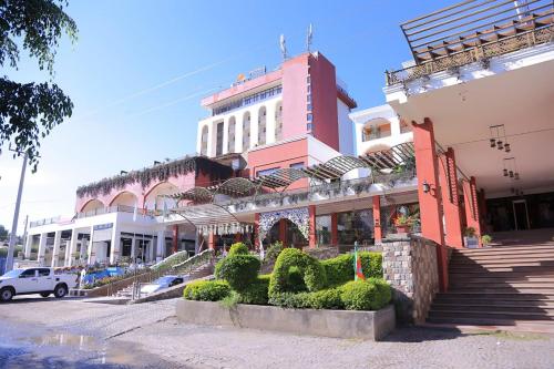 Pyramid Hotels and Resorts