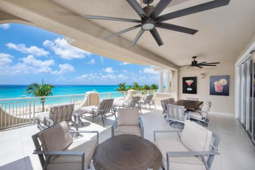 Beachcomber 12