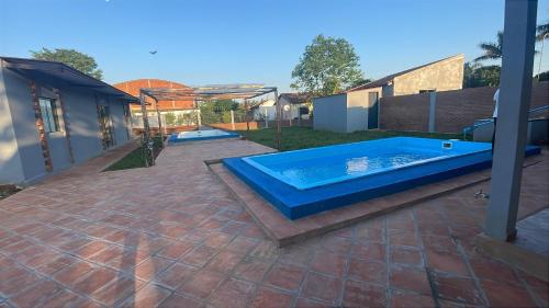 Alojamiento Paraíso del Parana (Alojamiento Paraiso del Parana) in 卡門德爾帕拉納