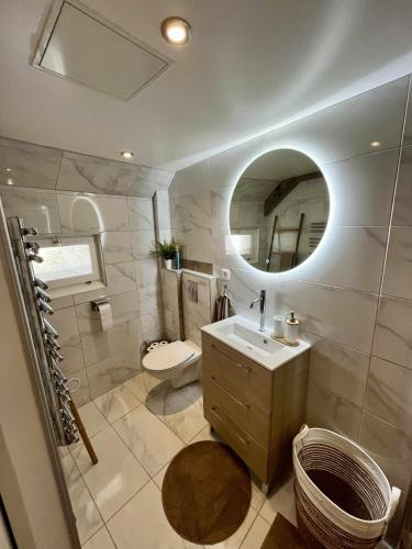 Баня, Le Perchoir " Une nuit suspendu dans le temps" in Шеси