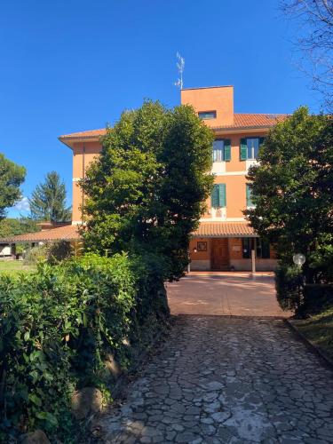 المنظر الخارجي, Struttura Religiosa Via Francigena Velletri in فيليترى