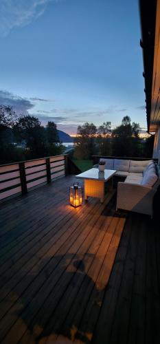 Iekārtas, Nordic villa with outdoor jacuzzi and Aurora Borealis view in Vikran