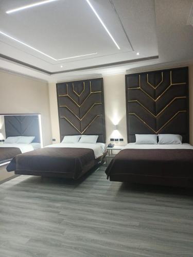 Hostal Manhatan Condado in เอลกอนดาโด