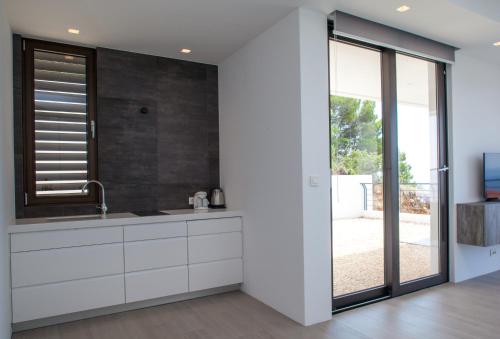 Soho Apartments Brela - image 3