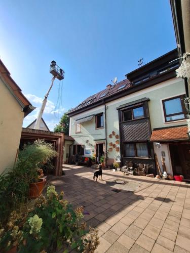 Zentrale Fewo zwischen Heidelberg und Mannheim in 埃丁根-內卡勞森