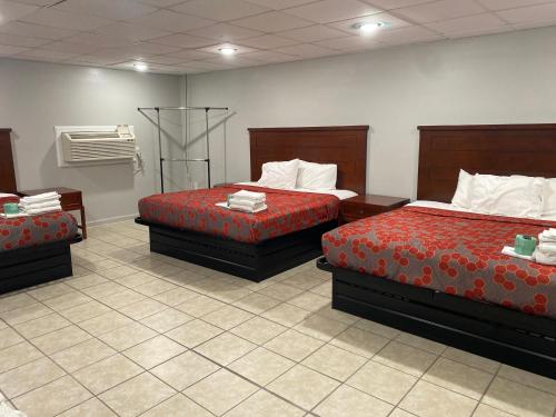 PASCAGOULA EXTENDED STAY - image 2