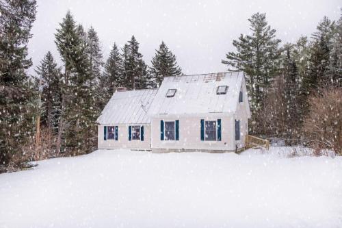 The Whimsical Chalet, Mount Holly