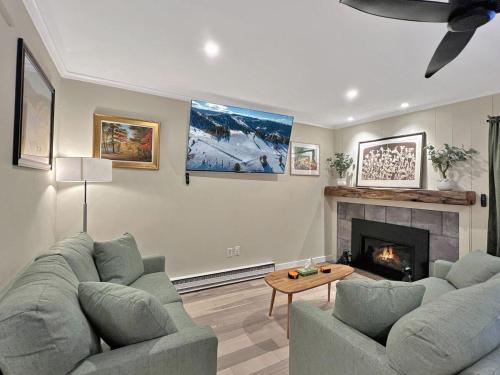 Gateway Condo A10, Mendon