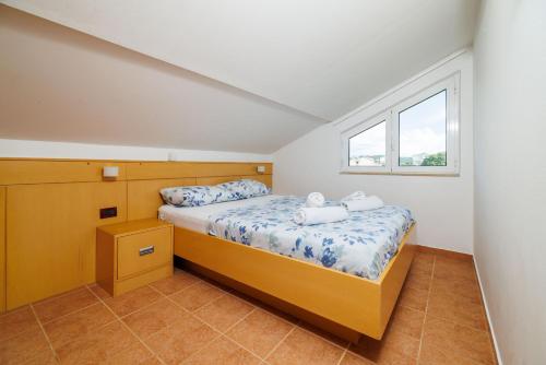 Apartments Ankica - pool & garden - main image