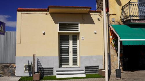 Зовнішній вигляд готелю, Little Suites Pompeii in Торре Аннунціата