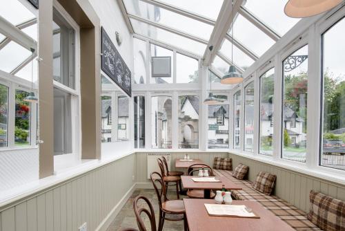 Restorāns, The Inveraray Inn, BW Signature Collection in Saint Catherines