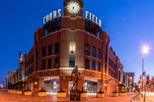 Lakeside Landing. Pad Private Hot Tub Pets Welcome in Berkeley