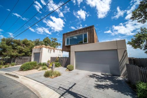 One Eighty Marino in Marino