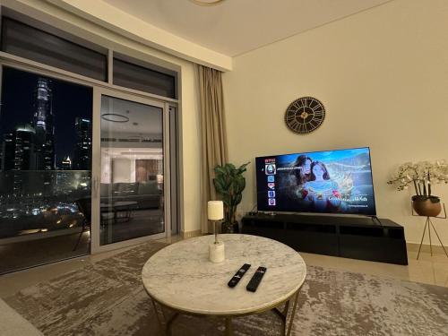 IMPERIAL AVENUE Brand New Ultra Luxury Full Downtown, Old Town & Burj Khalifa Amazing View! Unforgettable Stay!, Dubai (foto 5)