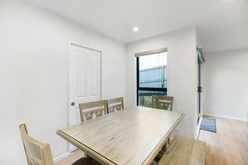 Element Edge Townhouse with Parking and Air-Con, Окленд (фото 4)