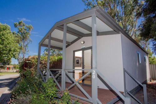 Shepparton Holiday Park Room Type - Standard Two-Bedroom Cabin - Not Pet Friendly