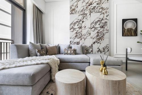 Stylish 1BR with PS5 Sauna and Kids' Play Area - image 12