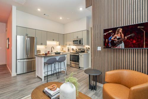 Harmony Hideaway - Mins to Broadway - In Music Row