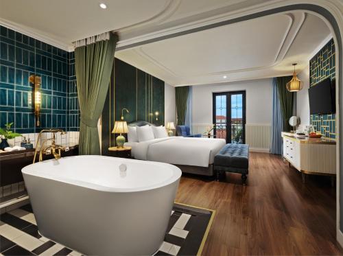 room detail thumbnail 1