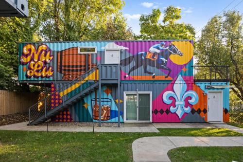 2-Storey Shipping Container Retreat in Louisville, USA