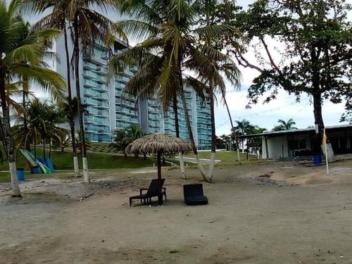 Hermoso aparta estudio con vista al mar in Maria Chiquita