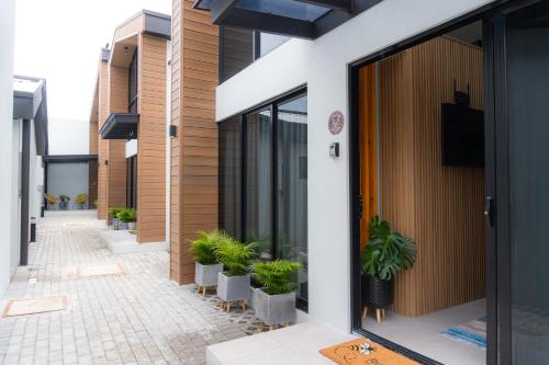 Sakura Haus in เตอร์เรียลบ้า