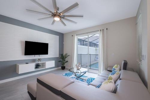 (BV4834) Storey Lake Home 4/3 Private Pool & Free Waterpark - image 17