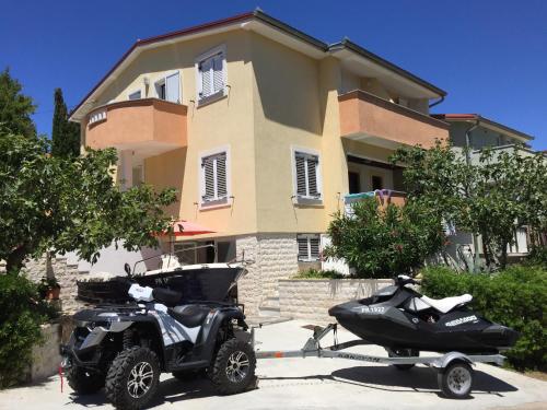 Apartments Prahović, Ždrelac