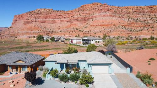 Upscale 2br-2ba home in Kanab with red rock views