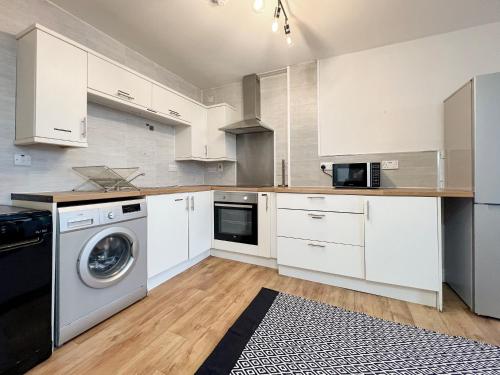 Ocho Homes Lux By Eight Continents, Belfast in โอลด์พาร์ก