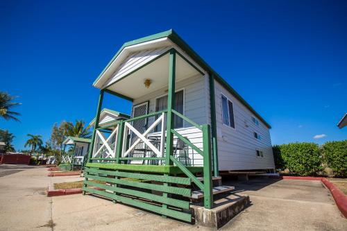 Townsville Lakes Holiday Park