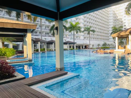 SHELL RESIDENCES  near SM Mall of Asia