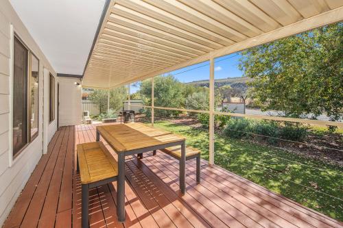 ระเบียง/ชานเรือน, Alice Village in อลีซสปริงส์