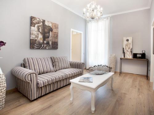 Two-Bedroom Apartment image 6