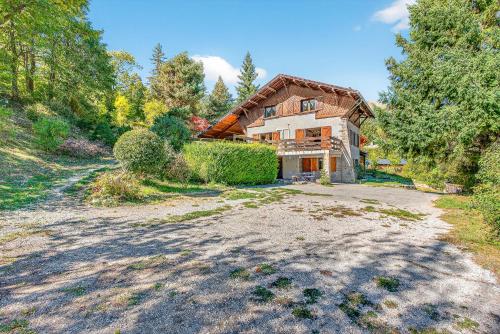 Фасада на хотела, Gîte Le Montagn'art (Gite Le Montagn'art) in Beauvezer