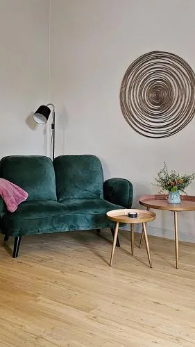 Dein Zuhause in der Ferne im grünen Kreativhof "Der Gute Ton" mit kostenlosem Fahrradverleih in Dresden, Deutschland