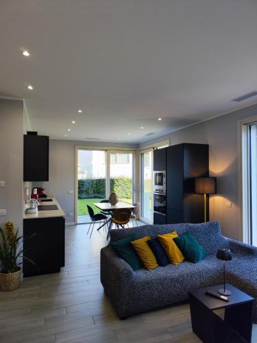 Iseo garden suite in ปาราติโก