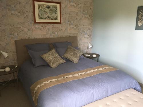 1 queen bed