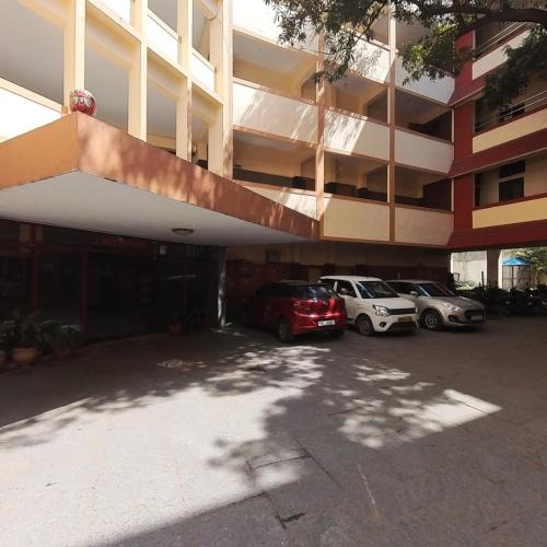 Hotel Sarmani - Chennai