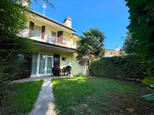 Comfortable house with shared pool, Porto Santa Margherita di Caorle