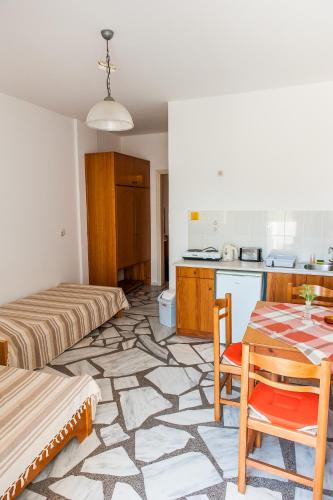 Kitchen, Ilios and Irene in Kos Island